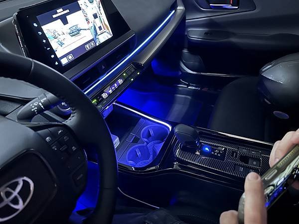 TOYOTA Prius phev 自備日本相關配件安裝&amp;H