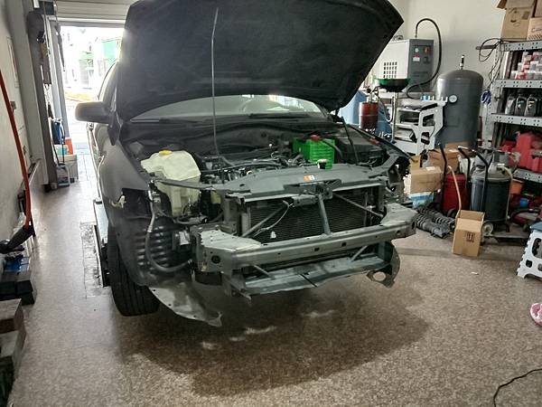MAZDA 6 自備水箱&amp;相關零件更換