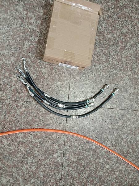 TIERRA 更換煞車油管