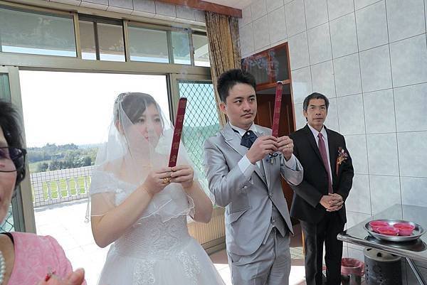 夫家拜拜唷.jpg