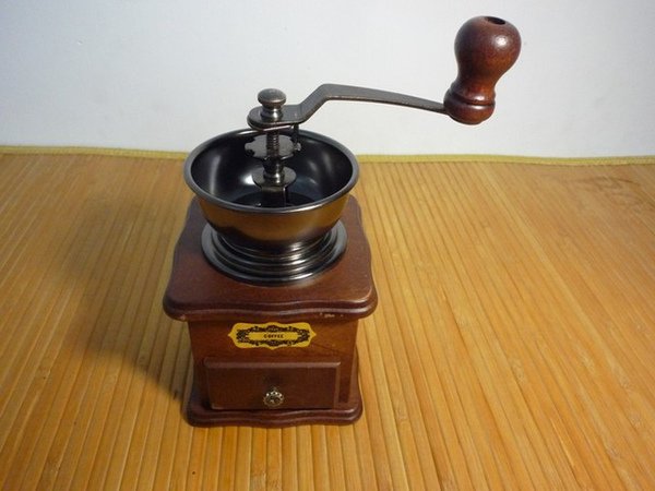 第一個入手的磨豆機，只能當裝飾品