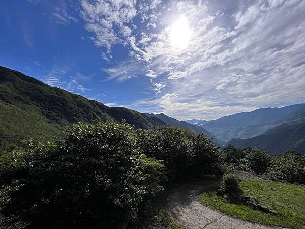 遇見嵨繞（小木屋區）