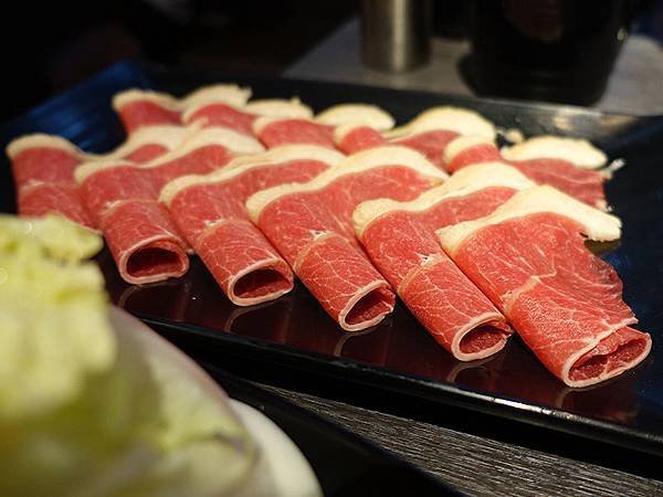 台中「輕井澤日式鍋物」小火鍋涮涮鍋推薦 個人麻辣小火鍋 超值