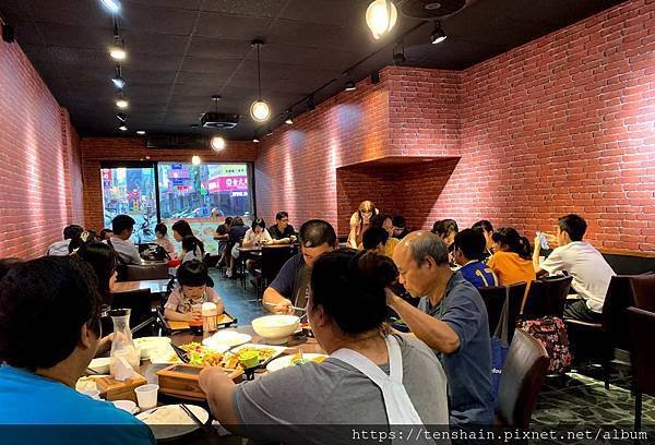 [中壢美食]鴻鑫雲泰美食~平價好吃的泰式、滇緬料理