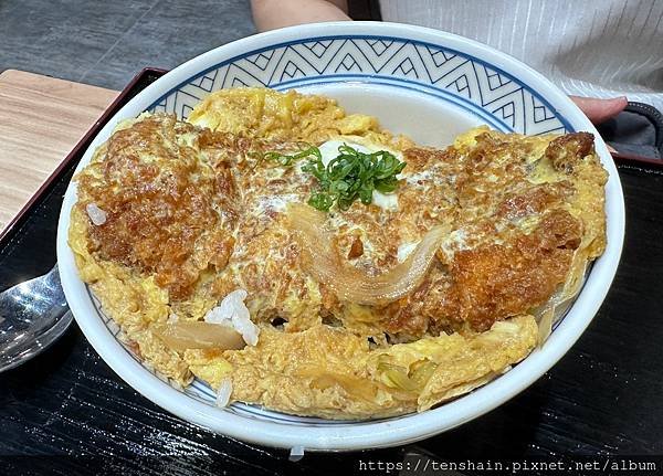 【信義區美食】富士豬排 微風南山店開幕慶，吃多少送多少，比買