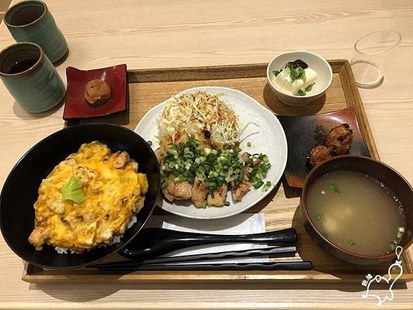 蔥鹽燒雞排親子丼御膳.jpg