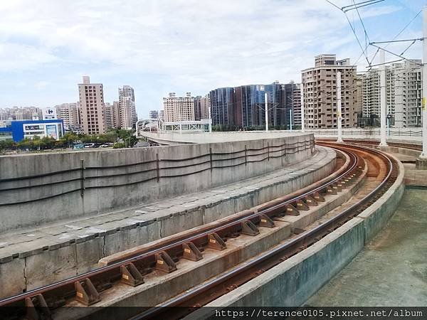 DHLRT20211008_Q111.jpg