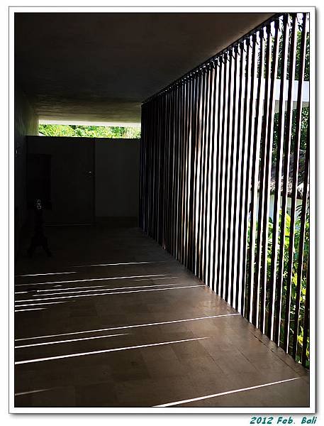 P1050977_nEO_IMG