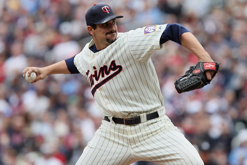 Carl Pavano Twins.jpg