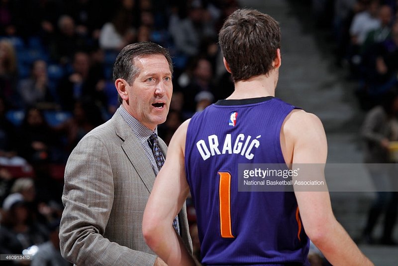 Jeff Hornacek Goran Dragic.jpg