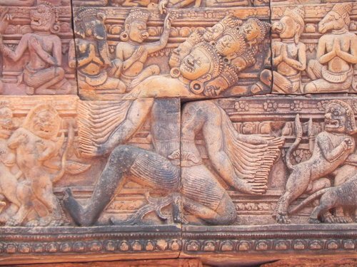 女皇宮/班蒂斯蕾（Banteay Srei）