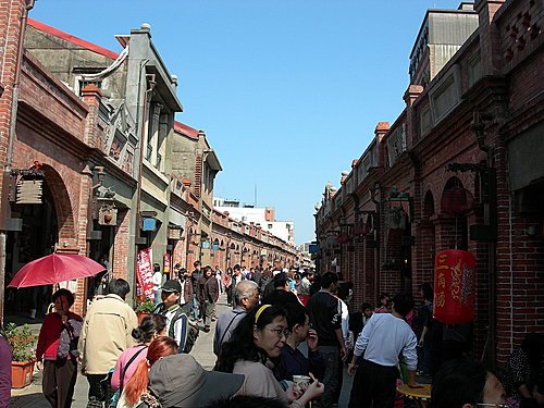 台北三峽老街+滿月圓森林遊樂區