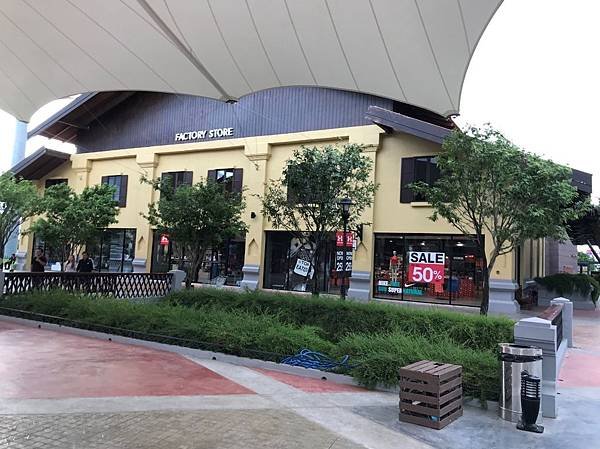 【泰國清邁】泰北最大的暢貨中心【PREMIUM OUTLET