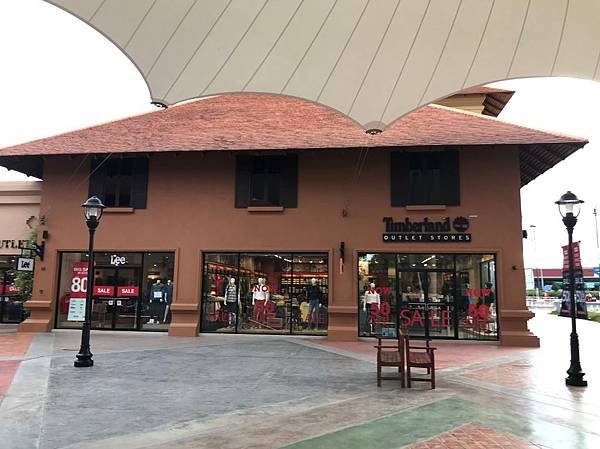 【泰國清邁】泰北最大的暢貨中心【PREMIUM OUTLET