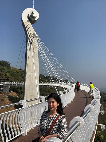 【高雄岡山區】可以漫步雲端的崗山之眼天空廊道