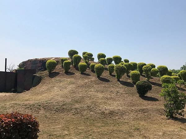 005 金門和平紀念園區， 古寧頭北山播音牆乘船