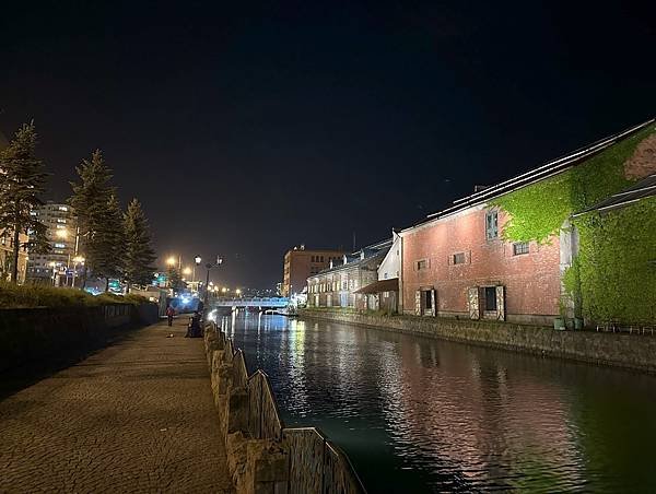 【日本北海道】小樽運河夢幻夜景，北海道三大洋菓子之北菓樓、六