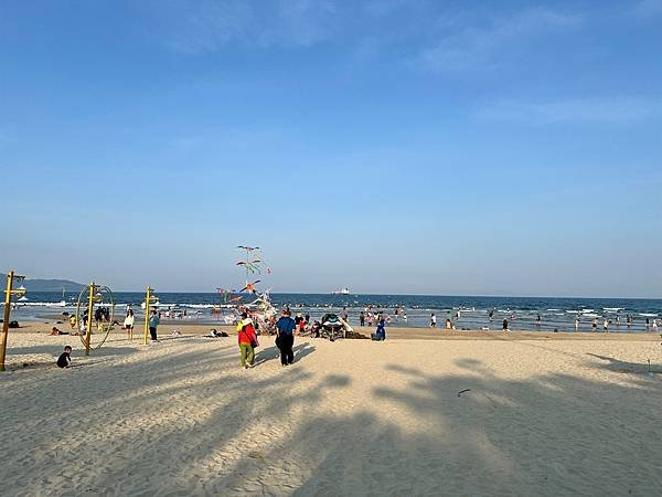【越南峴港】APEC公園、體驗愛情橋的浪漫與漫步美溪沙灘
