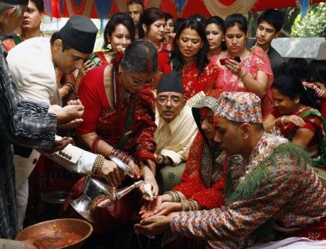 manisha-koirala-wedding-marriage-photo-3-475x363.jpg