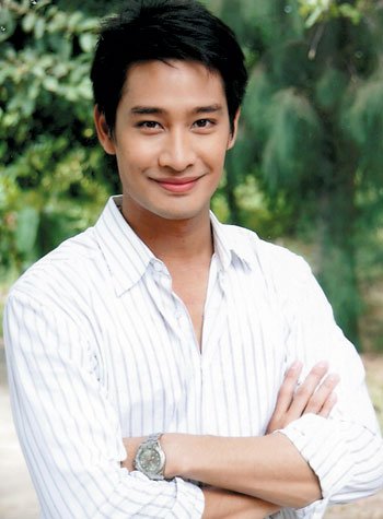 Handsome Thai actor Pong _Nawat Kulrattanarak_ pictures _34_.jpg