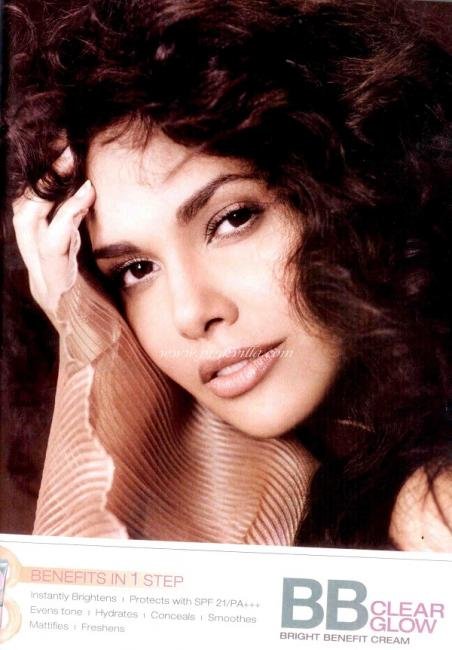 Esha Gupta Femina3_0.preview.jpg