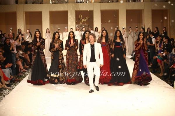 Rohit Bal7