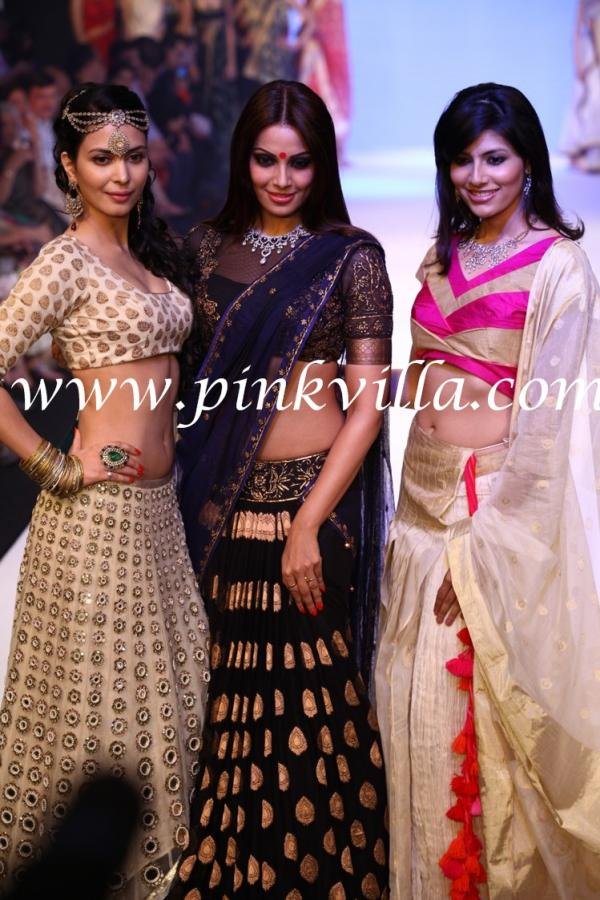 IIJW 2012- Ankita Shorey, Bipasha Basu, Vanya Mishra