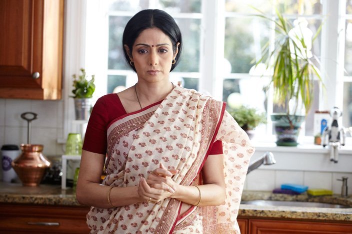 English-Vinglish-Movie-Latest-Stills _10_