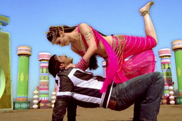 himmatwala_2013_18_6698_3863