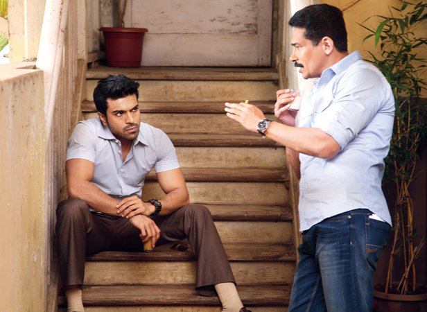 ram-charan-teja-atul-kulkarni-still-from-zanjeer_137705207010