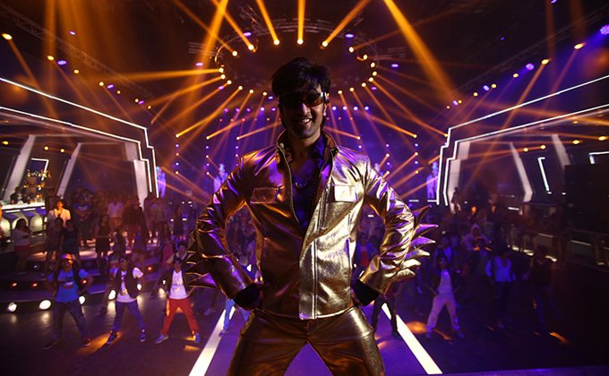 ranbir-kapoor-still-from-film-besharam_13751828370