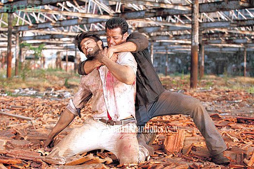 salman-khan-still-from-film-jai-ho_138683800920