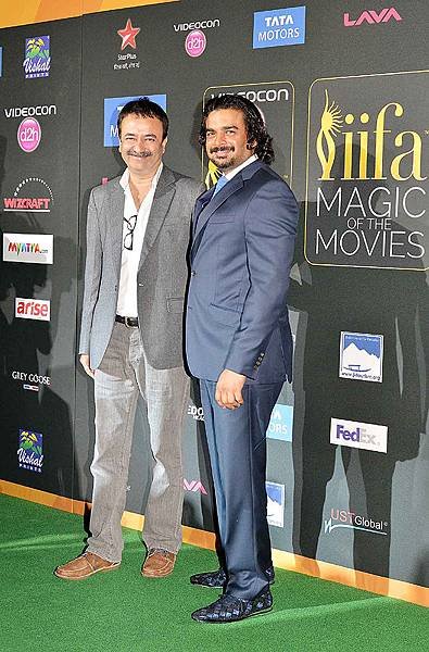 celebs-iifa-magic27