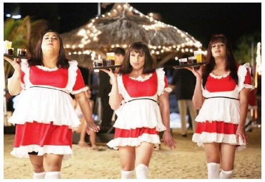 saif-riteish-ram-kapoor-turn-waitresses-in-humshakals_139884884800