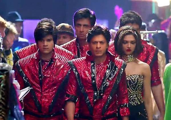 sonu-sood-shahrukh-khan-deepika-padukone_140802313900