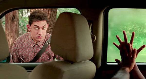 aamir-khan-in-pk-peekay_1414055515140