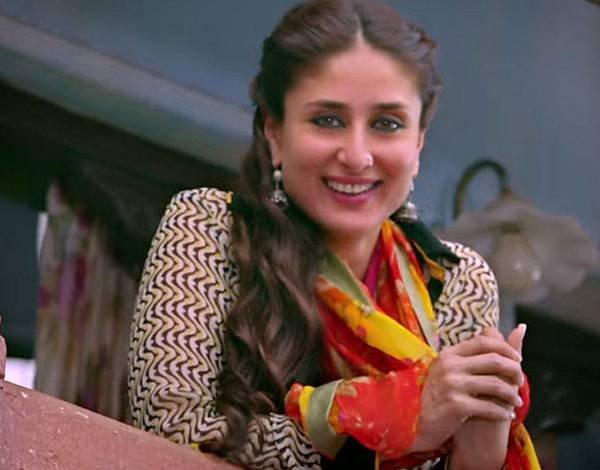 kareena-kapoor-in-bajrangi-bhaijaan_143287239920