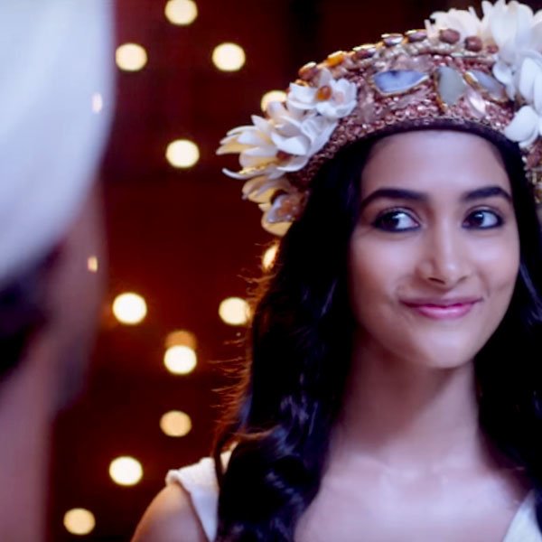 pooja-hegde-in-mohenjo-daro_146797871360