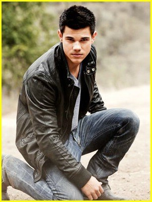 kristen-stewart-taylor-lautner-ew-05.jpg