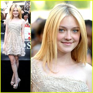 dakota-fanning-eclipse-premiere.jpg