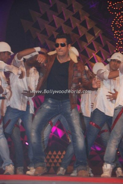 Stardust-awards-2011-photo-0005-475x709.jpg