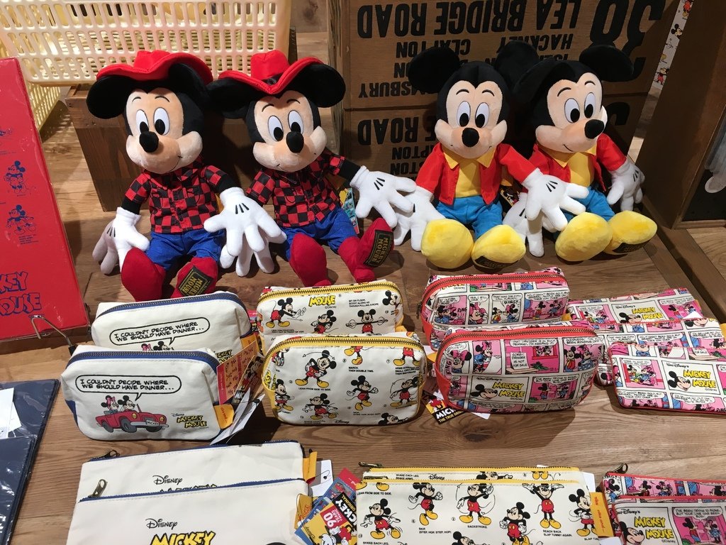 超可愛的米奇布偶、紙膠 萌小物~NIKO AND... 米奇聯名 MICKEY THE TRUE ORIGINAL 90 YEARS (2).JPG