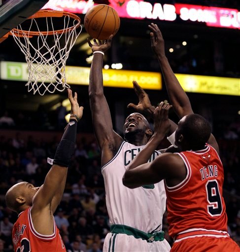 91659_Bulls_Celtics_Basketball.jpg