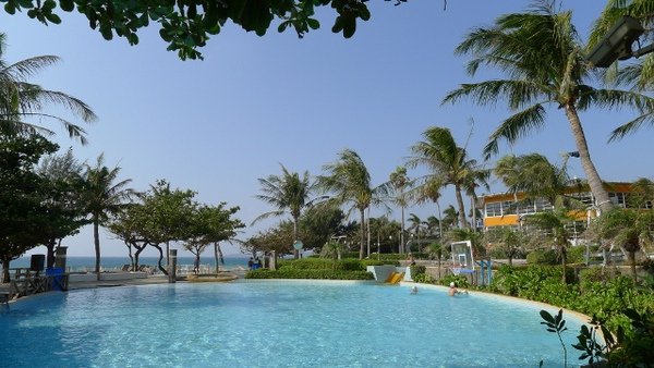 P1000326 (640x360).jpg