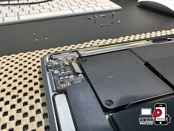 【台南 MacBook 維修 】MacBook 電腦進水｜專