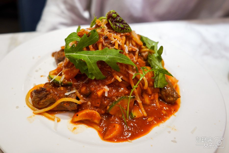 29LIVE PASTA 松江南京悠活義大利麵茄汁菲力牛義大利麵.jpg