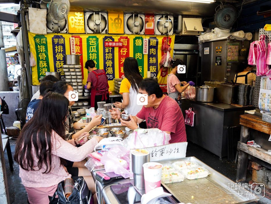 4南機場夜市曉迪筒仔米糕曉迪滷肉飯芋頭排骨酥湯滷豬腳.jpg