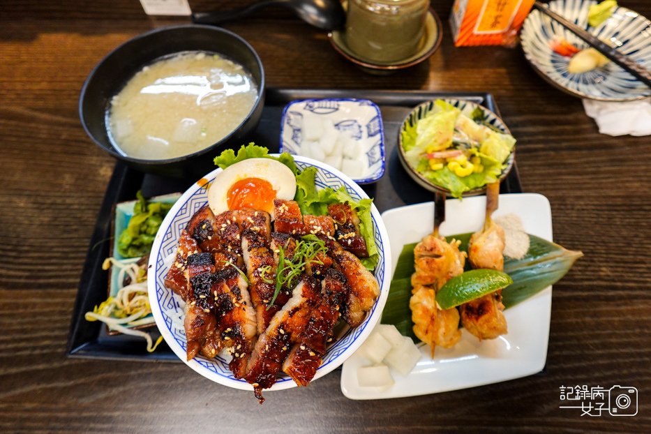 1內湖澄食小人屋豬五花丼飯炙燒明太子海蝦鹽烤雞肉串.jpg