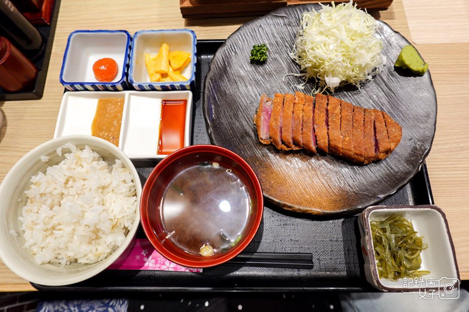 18林口炸牛元村炸牛排定食炸牛肉.jpg