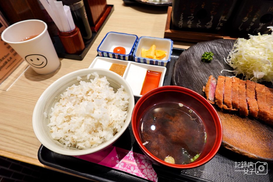 20林口炸牛元村炸牛排定食炸牛肉.jpg